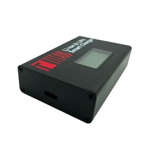 65561864-1C45-4A40-9C2C-B1F2899C0354 Titan Digital Charger V2 - EU Plug